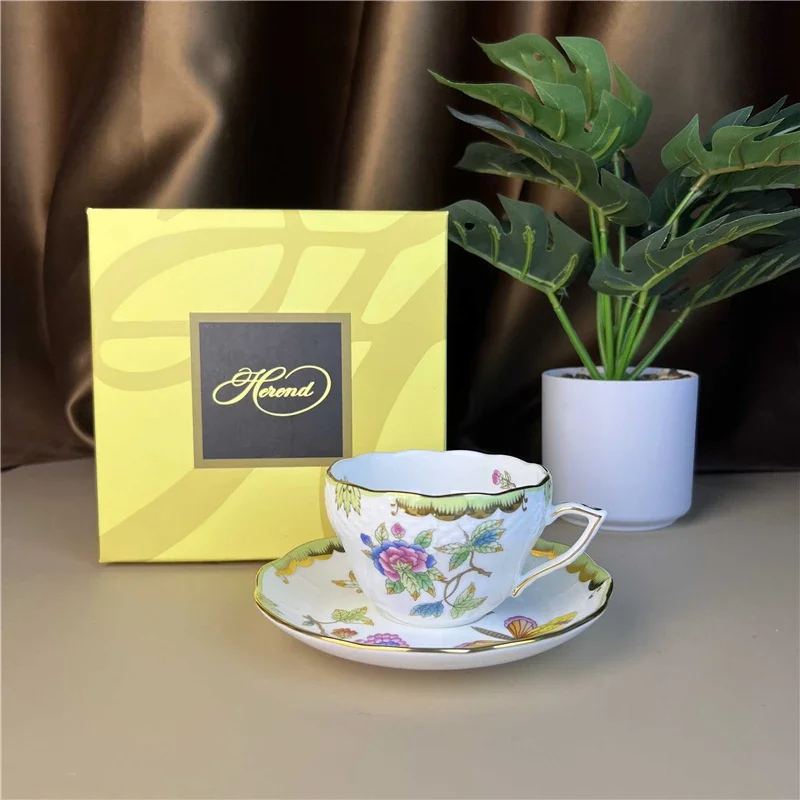 Coffee Tea Gift Basket - Çiçek Sepeti Kahve Fincanı ve Tabak